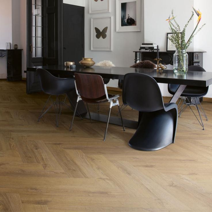 Виниловый пол Pristine Дуб осенний коричневый 129x740x2,5 Quick-Step - Альберо